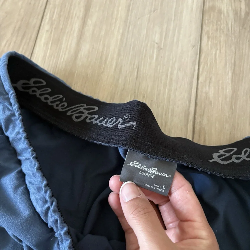 Eddie Bauer Lounge Shorts‎ Mens Large Blue Elastic Waist Drawstring Zip Pockets
